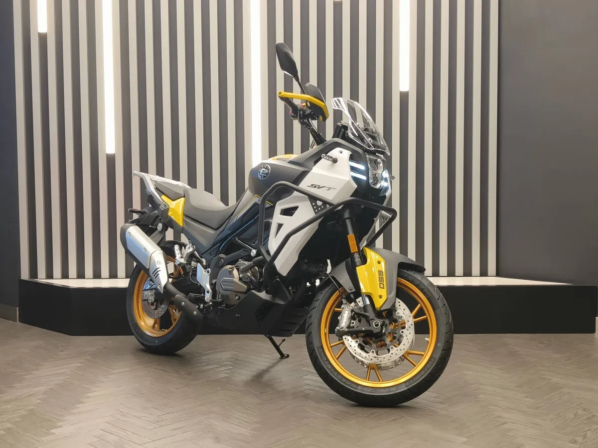 QJMOTOR SVT 650 645 см³ (76 л.с.) (76) 645 Белый в АВИЛОН. Слайд №2