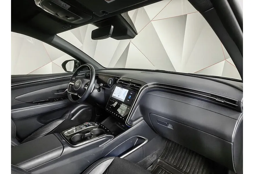 Hyundai Tucson D2.0 Smartstream 8AT 4WD (186 л.с.) Lifestyle + Smart Sense Белый в АВИЛОН. Слайд №13