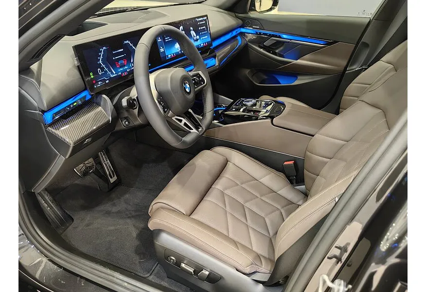 BMW 5 серия 520d xDrive AT (197 л.с.) Серый в АВИЛОН. Слайд №6