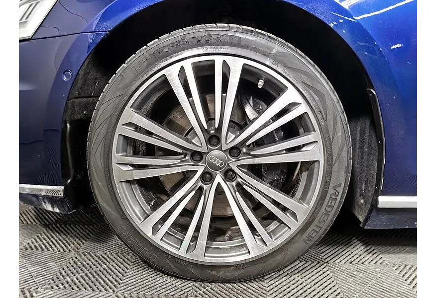 Audi A8 3.0 TFSI L tiptronic quattro (340 л.с.) Синий в АВИЛОН. Слайд №9