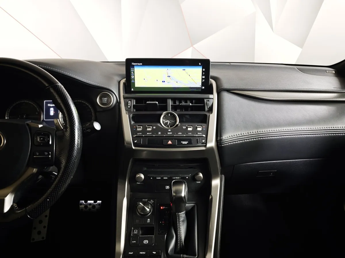 Lexus NX 300 AT AWD (238 л.с.) Серый в АВИЛОН. Слайд №12 Lexus NX 300 AT AWD (238 л.с.) Серый в АВИЛОН. Слайд №12