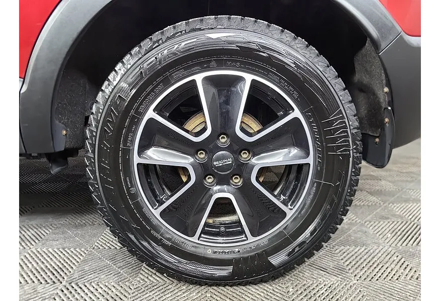 Renault Kaptur 1.3 CVT FWD (150 л.с.) Edition One Красный в АВИЛОН. Слайд №9