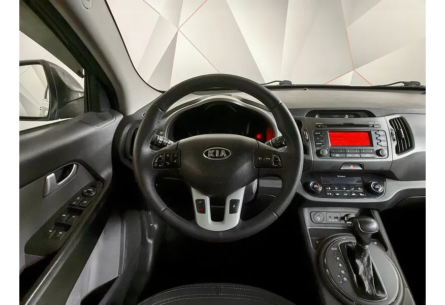 Kia Sportage 2.0 AT AWD (150 л.с.) Серебристый в АВИЛОН. Слайд №20
