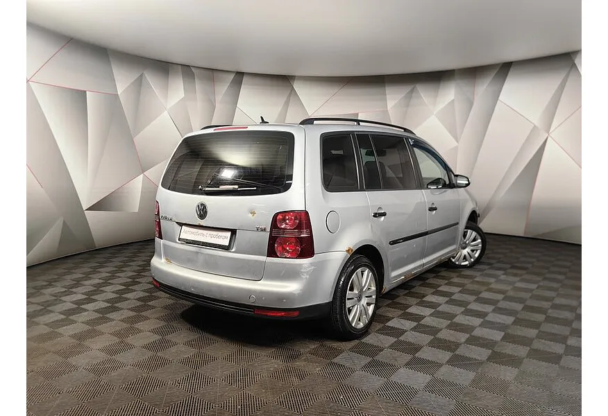 АВИЛОН - Volkswagen Touran 1.4 TSI DSG (140 л.с.) Conceptline Серебристый - slide 7