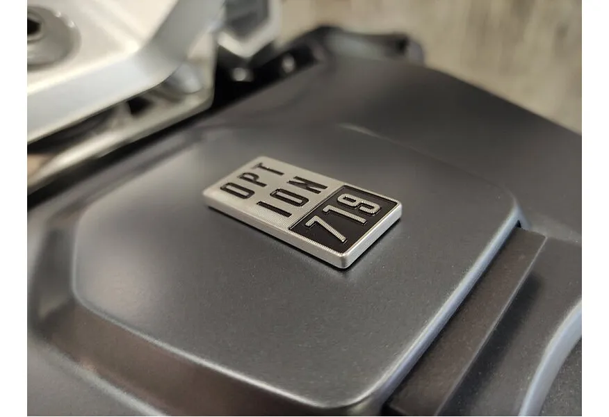 BMW Motorrad R 1300 RT 1300 см³ (145 л.с.) (145) 1300 Зеленый в АВИЛОН. Слайд №13