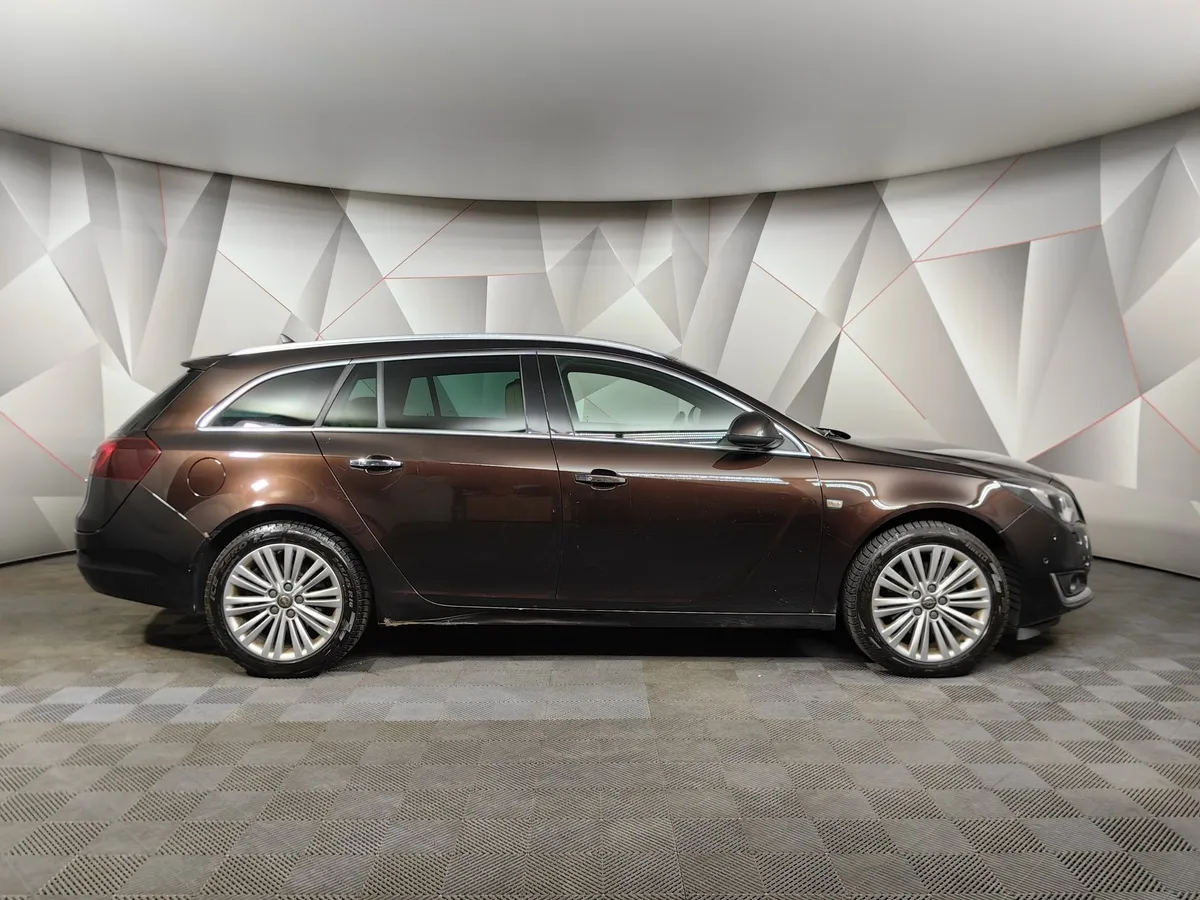 Opel Insignia 1.6 SIDI Turbo Ecotec AT (170 л.с.) Коричневый в АВИЛОН. Слайд №6