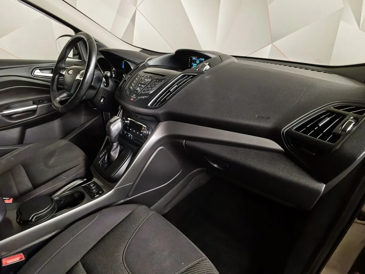 Ford Kuga 2.5 AT (150 л.с.) Trend Plus Желтый в АВИЛОН. Слайд №13