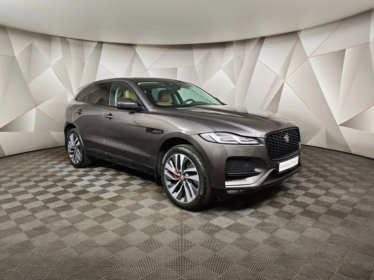 Jaguar F-Pace 2.0P AT AWD (249 л.с.) SE Серый в АВИЛОН. Слайд №3