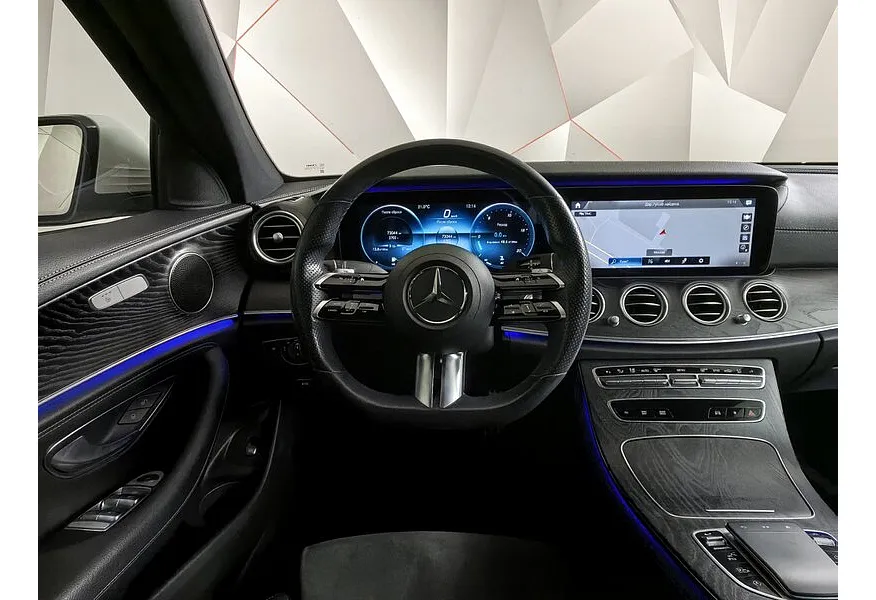 Mercedes-Benz E-Класс E 200 4MATIC 9G-TRONIC (184 л.с.) Exclusive Белый в АВИЛОН. Слайд №20