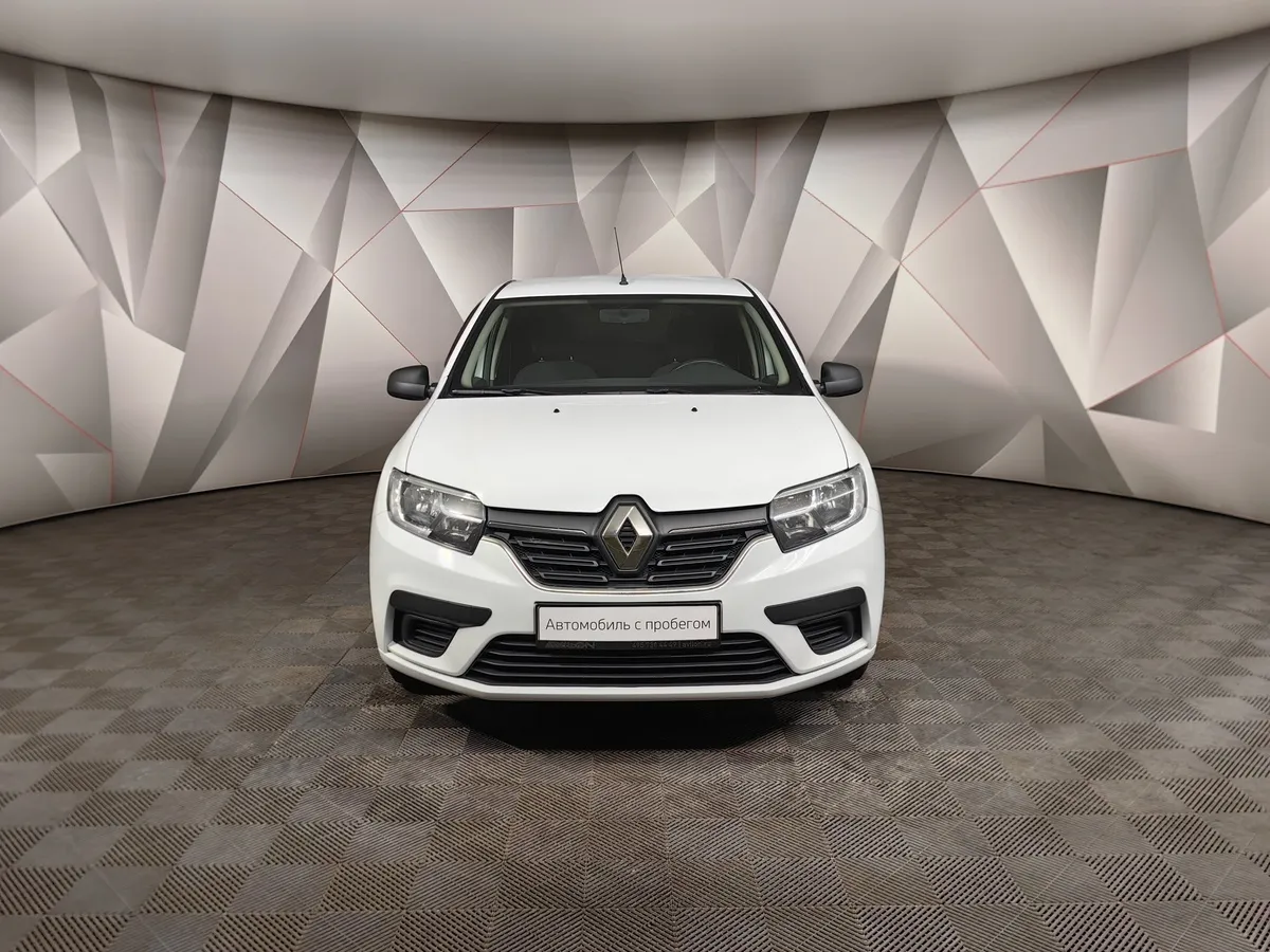 Renault Sandero 1.6 MT (82 л.с.) Confort Белый в АВИЛОН. Слайд №7