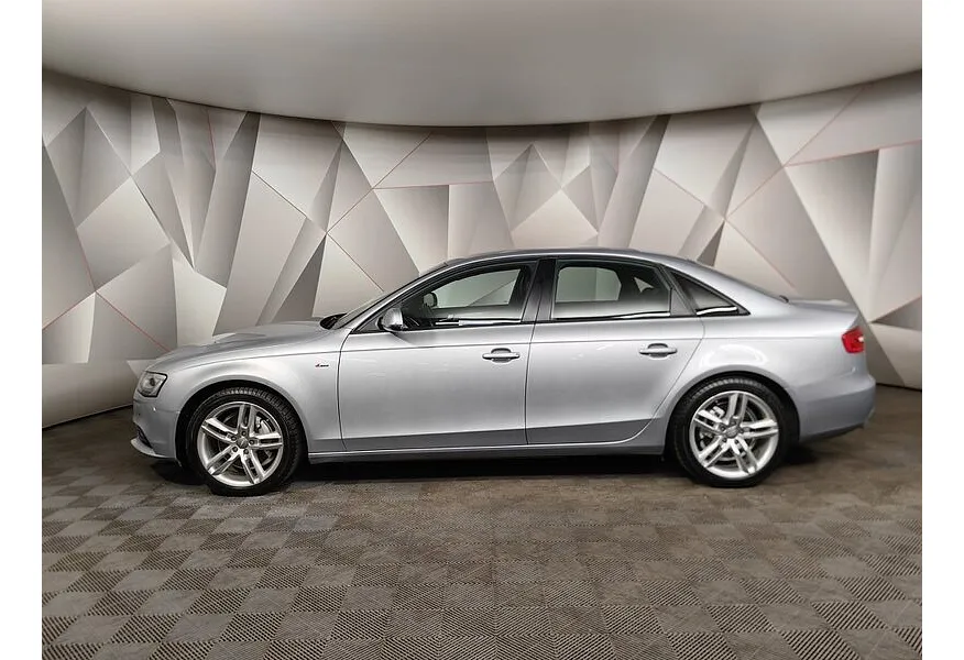 Audi A4 2.0 TFSI S tronic quattro (225 л.с.) Бежевый в АВИЛОН. Слайд №5