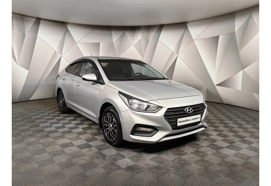 Hyundai Solaris 1.6 AT (123 л.с.) Comfort Серебристый в АВИЛОН. Слайд №3