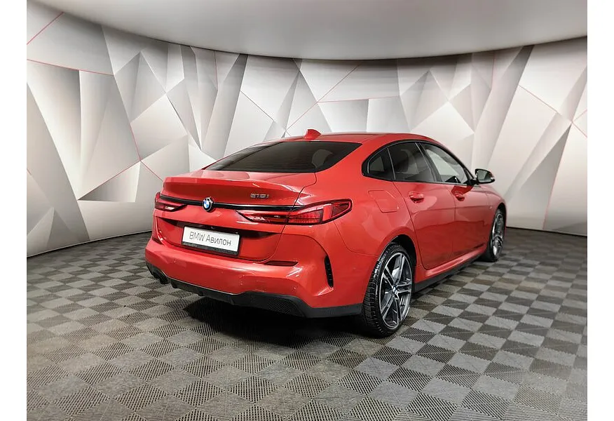 BMW 2 серия Gran Coupe 218i (140 л.с.) M Sport Pro Красный в АВИЛОН. Слайд №2