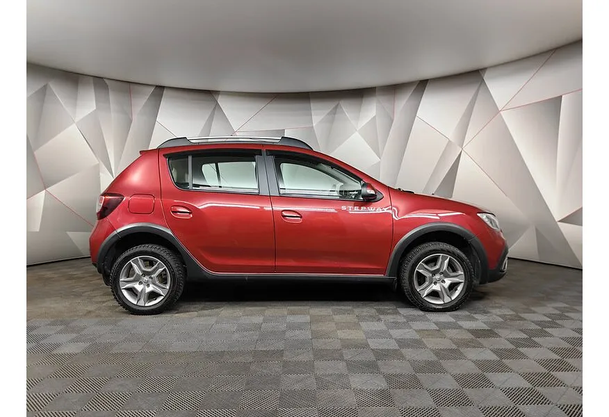 LIVE. Слайд №4