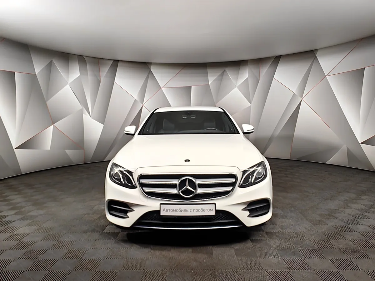 Mercedes-Benz E-Класс E 200 4MATIC 9G-TRONIC (197 л.с.) Sport (Локальная сборка) Белый в АВИЛОН. Слайд №7