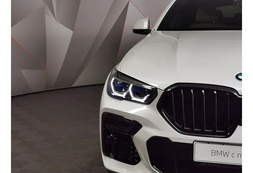 BMW X6 xDrive40i (340 л.с.) Белый в АВИЛОН. Слайд №11