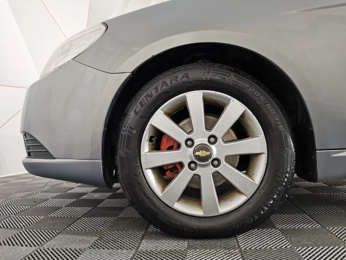 Chevrolet Epica 2.0 AT (143 л.с.) Серый в АВИЛОН. Слайд №9