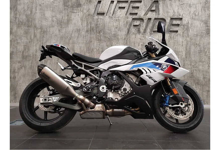 BMW Motorrad S 1000 RR S 1000 RR 999 см³ (199) 999 Белый в АВИЛОН. Слайд №4