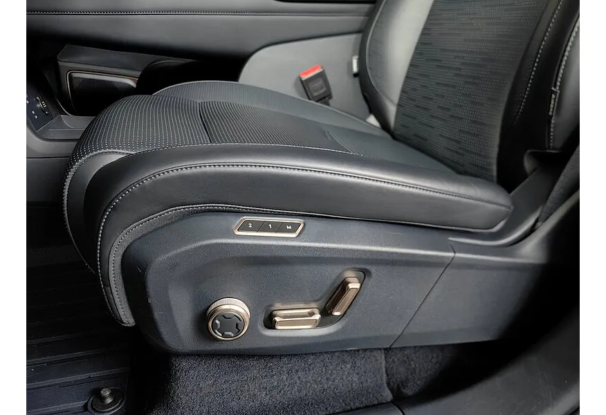 Lynk & Co 900 2.0 AT 4WD (884 л.с.) Ultra Черный в АВИЛОН. Слайд №20