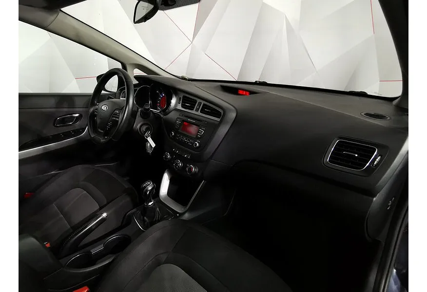 АВИЛОН - Kia Ceed 1.6 MT (129 л.с.) Comfort Синий - slide 11