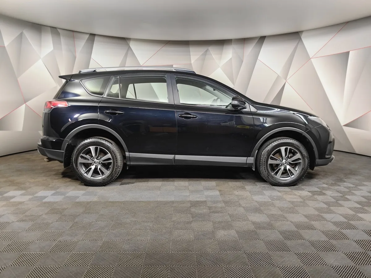 Toyota RAV4 2.0 CVT AWD (146 л.с.) Классик Черный в АВИЛОН. Слайд №6
