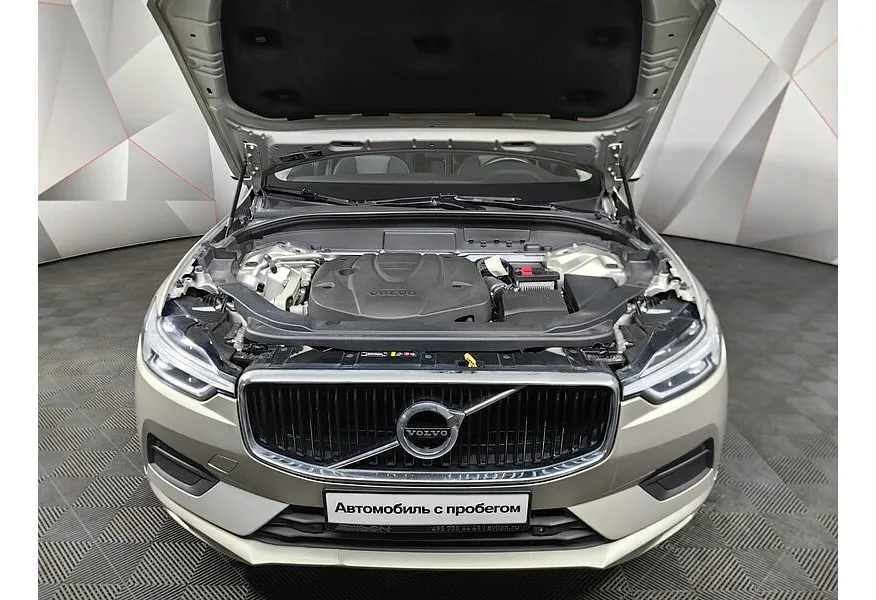 Volvo XC60 2.0 D4 AT AWD (190 л.с.) Momentum Бежевый в АВИЛОН. Слайд №18