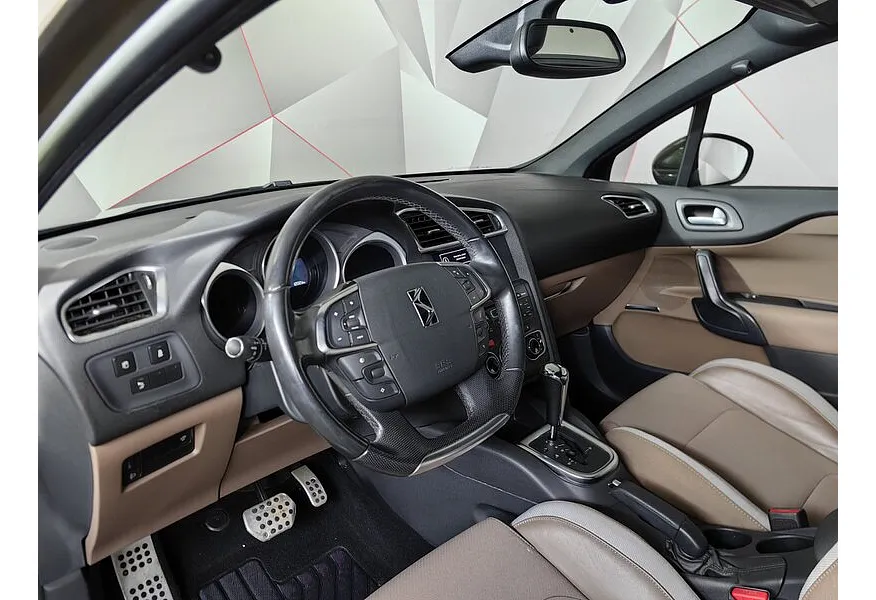 Citroen DS4 1.6 THP AT (150 л.с.) Коричневый в АВИЛОН. Слайд №19 Citroen DS4 1.6 THP AT (150 л.с.) Коричневый в АВИЛОН. Слайд №19