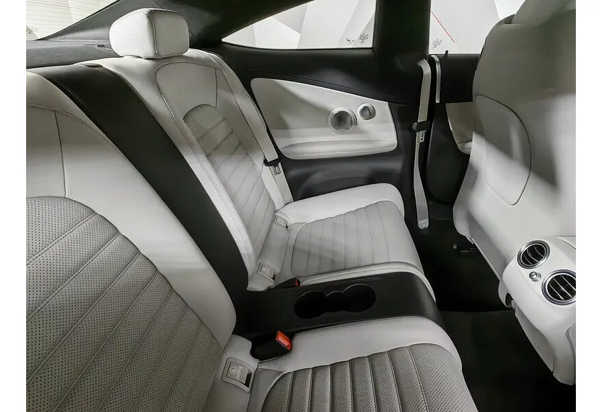 Mercedes-Benz C-Класс C 200 4Matic 9G-Tronic (184 л.с.) Особая серия Синий в АВИЛОН. Слайд №16