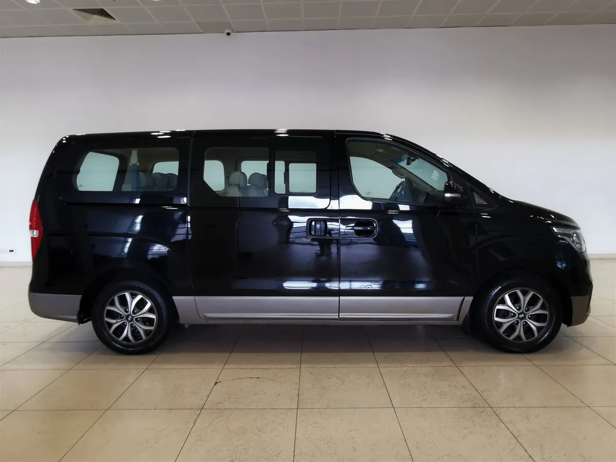 Hyundai H-1 2.5 TD AT (99 л.с.) Черный в АВИЛОН. Слайд №6