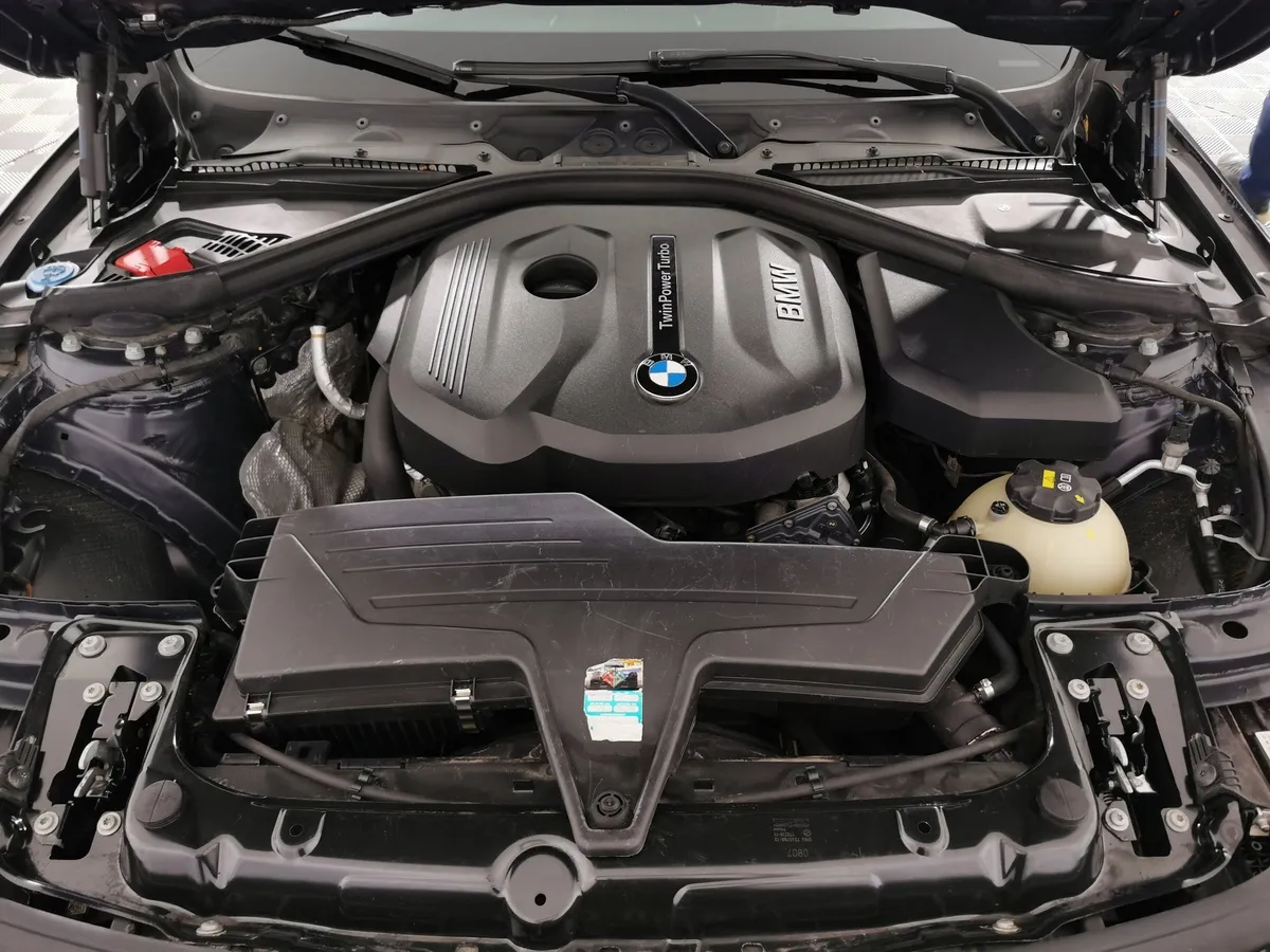 BMW 3 серия 320i AT (184 л.с.) Черный в АВИЛОН. Слайд №10