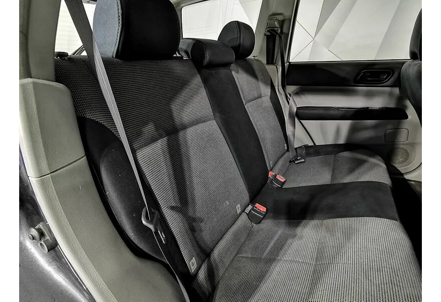 Subaru Forester 2.0X AT (158 л.с.) Серый в АВИЛОН. Слайд №16