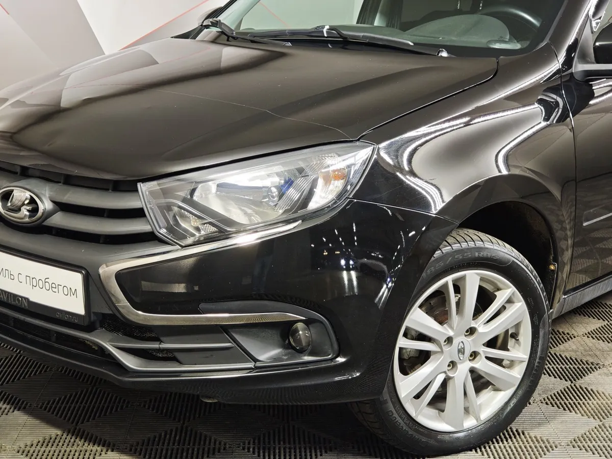 ВАЗ (Lada) Granta 1.6 MT (90 л.с.) Comfort Черный в АВИЛОН. Слайд №10