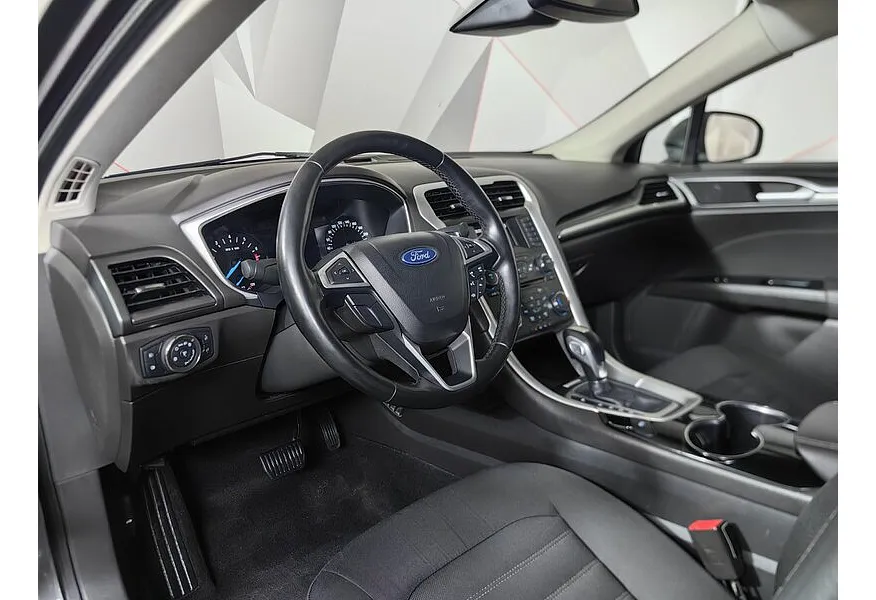 Ford Mondeo 2.5 AT (149 л.с.) Trend Серый в АВИЛОН. Слайд №18