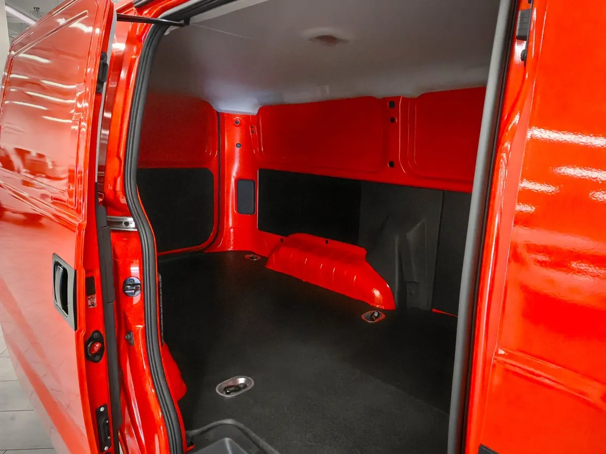 Sollers SF1 1.5 MT (136 л.с.) Красный в АВИЛОН. Слайд №11