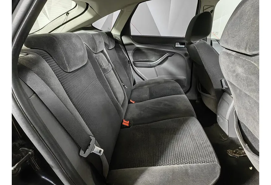 АВИЛОН - Ford Focus 1.8 MT (125 л.с.) Ghia Черный - slide 9