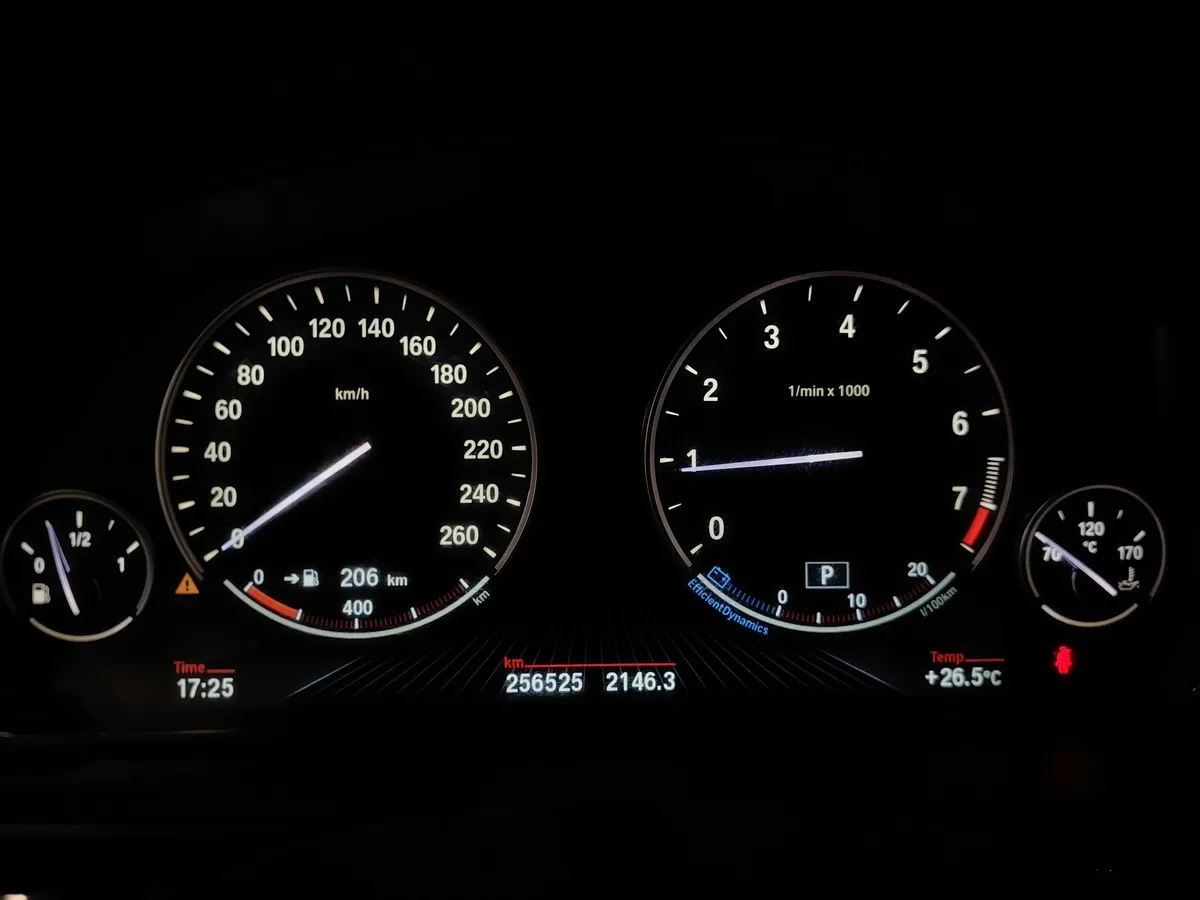 BMW 5 серия 528i xDrive Steptronic (245 л.с.) Серый в АВИЛОН. Слайд №13