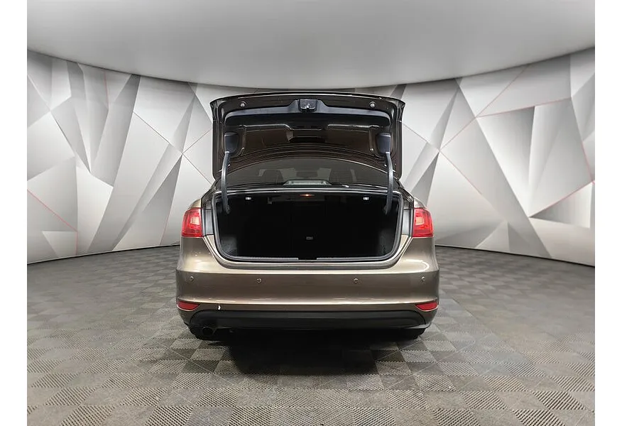 Volkswagen Jetta 1.6 AT (105 л.с.) Comfortline Коричневый в АВИЛОН. Слайд №12