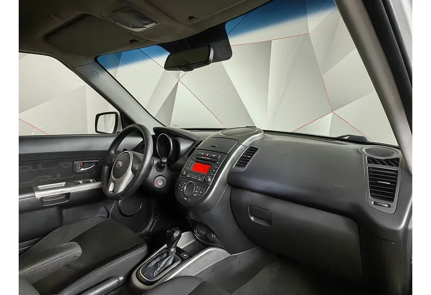 АВИЛОН - Kia Soul 1.6 MT (124 л.с.) Luxe Белый - slide 14