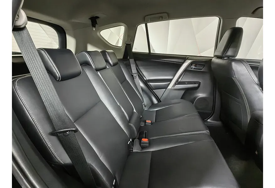 Toyota RAV4 2.0 CVT AWD (146 л.с.) Классик Черный в АВИЛОН. Слайд №16