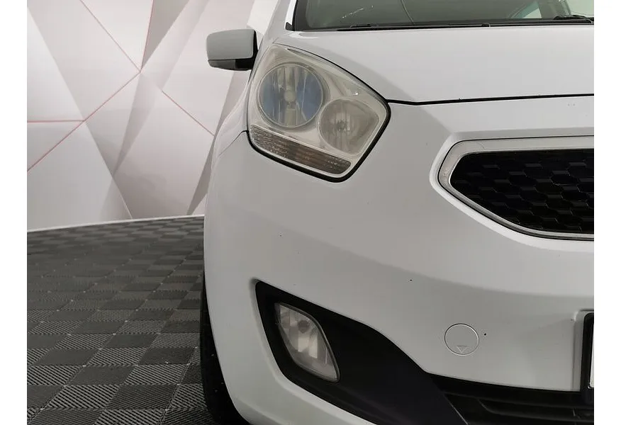 Kia Venga 1.6 AT (125 л.с.) Белый в АВИЛОН. Слайд №10