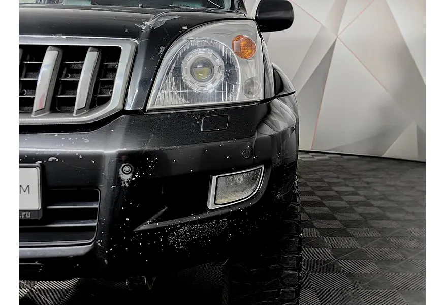 Toyota Land Cruiser Prado 4.0 AT (249 л.с.) Черный в АВИЛОН. Слайд №10