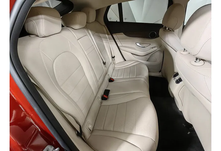 Mercedes-Benz GLC Купе 220 d 9G-TRONIC 4MATIC (194 л.с.) Premium Красный в АВИЛОН. Слайд №16