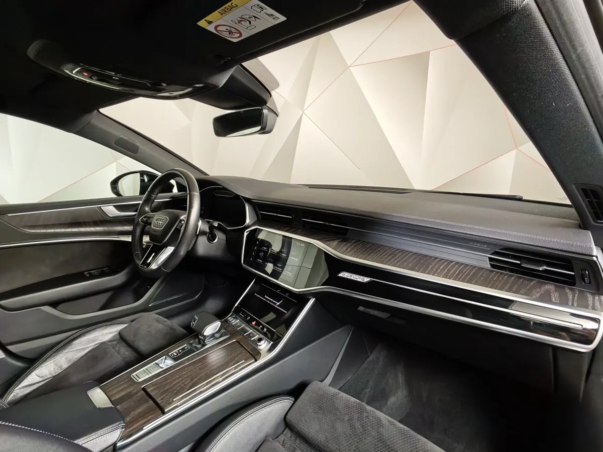 Audi A7 55 TFSI quattro S tronic (340 л.с.) Синий в АВИЛОН. Слайд №12