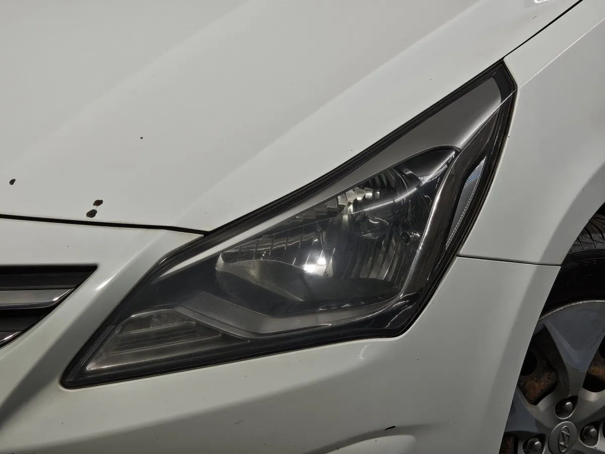 Hyundai Solaris 1.6 MT (123 л.с.) Comfort Белый в АВИЛОН. Слайд №10
