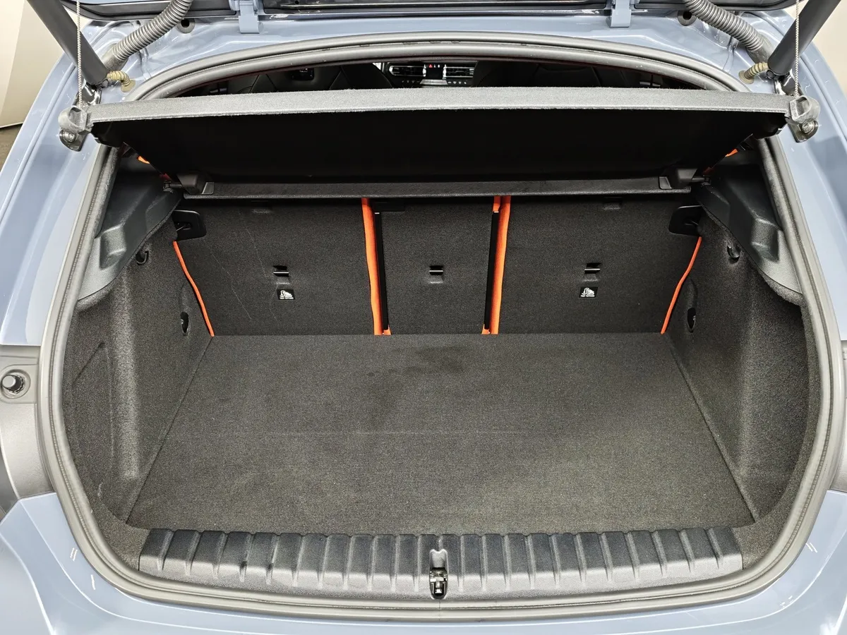 BMW 1 серия M135i 2.0T AT xDrive (306 л.с.) Серый в АВИЛОН. Слайд №9
