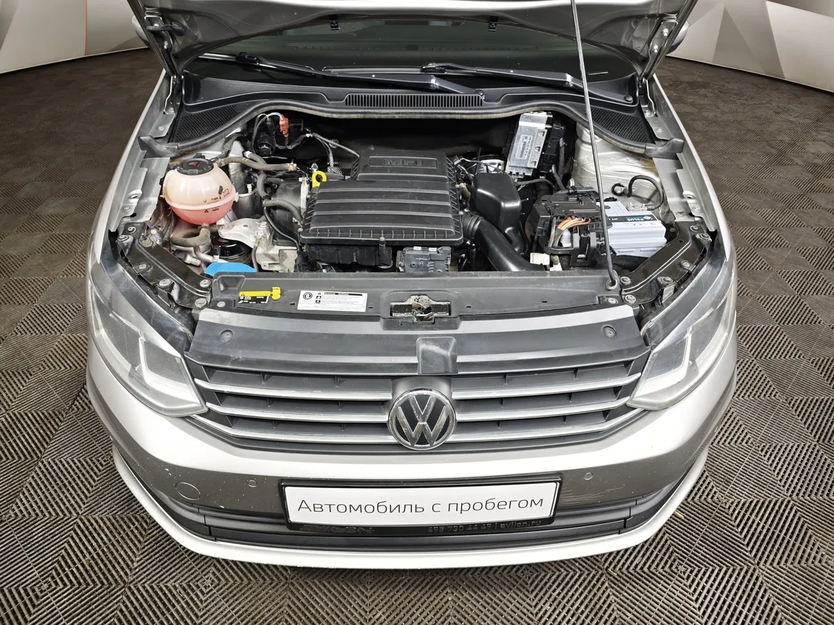 Volkswagen Polo 1.6 Tiptronic (105 л.с.) Comfortline Серебристый в АВИЛОН. Слайд №10