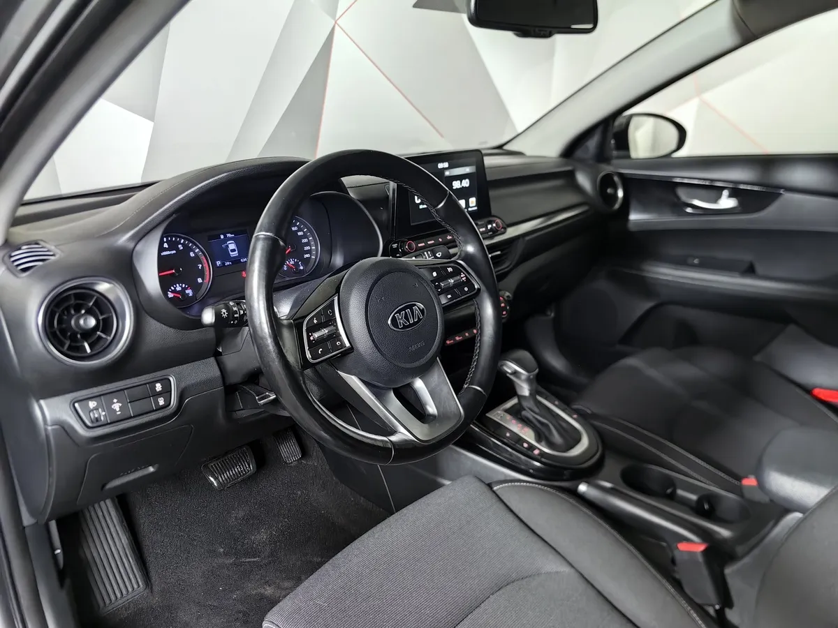Kia Cerato 2.0 MPI AT (150 л.с.) Prestige Серый в АВИЛОН. Слайд №19