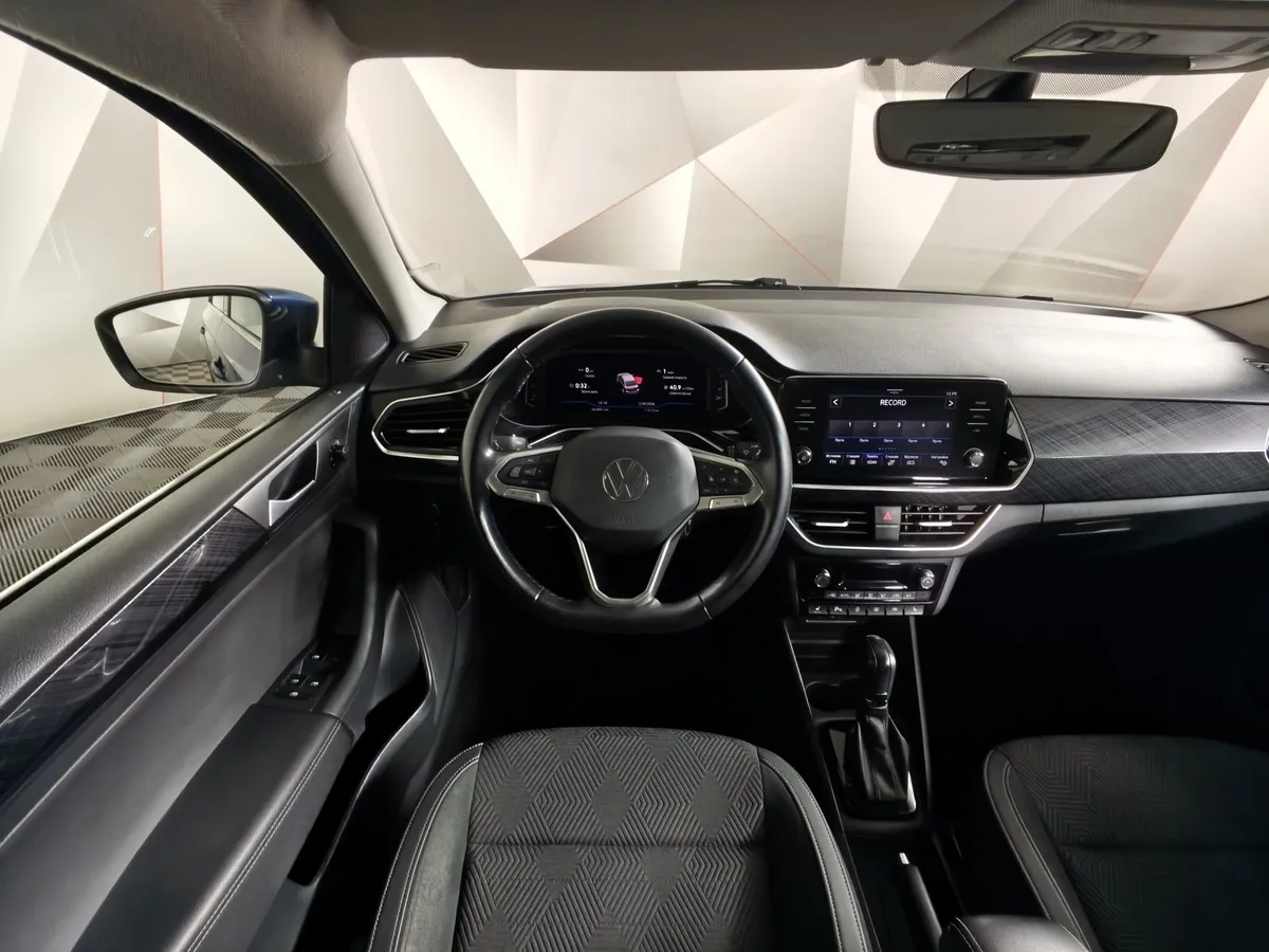 Volkswagen Polo 1.4 TSI DSG (125 л.с.) Highline Синий в АВИЛОН. Слайд №20