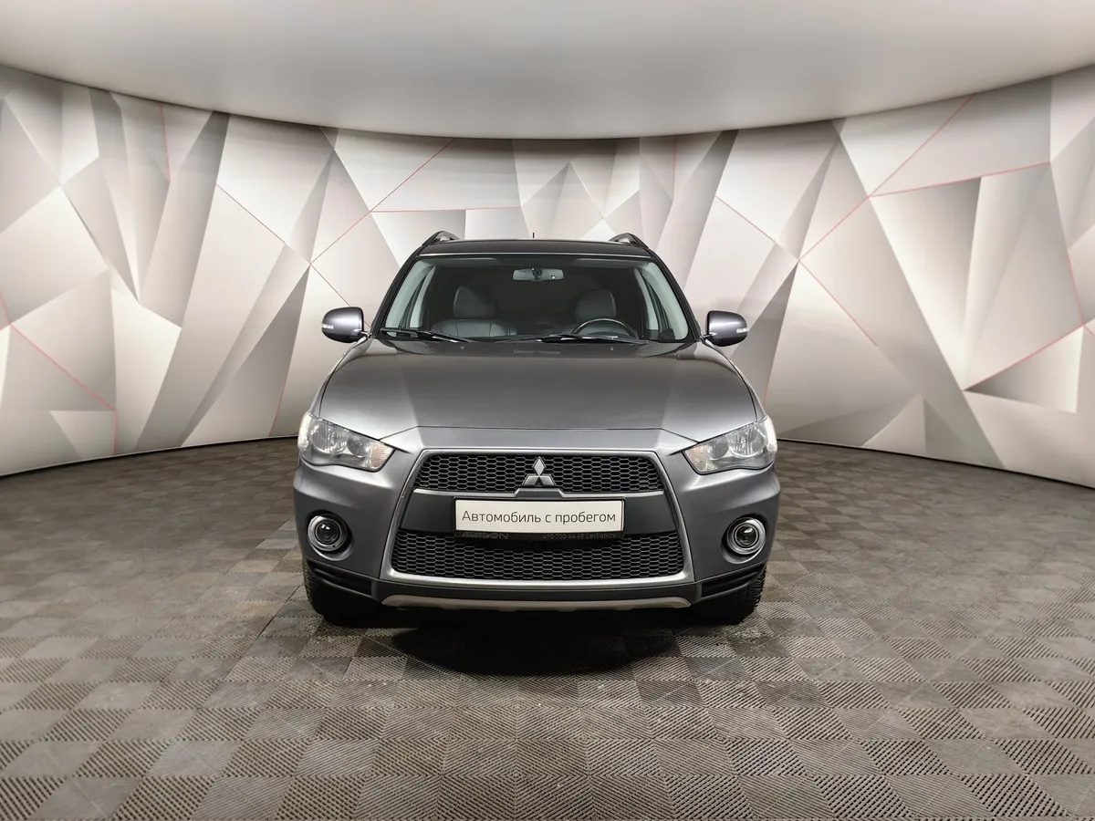 Mitsubishi Outlander 2.4 CVT 4WD (170 л.с.) Серый в АВИЛОН. Слайд №7