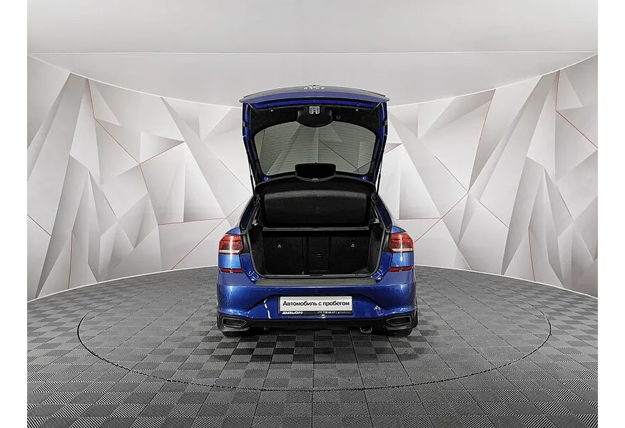 Volkswagen Polo 1.6 MPI AT (110 л.с.) Status + Зимний + Комфорт Синий в АВИЛОН. Слайд №12